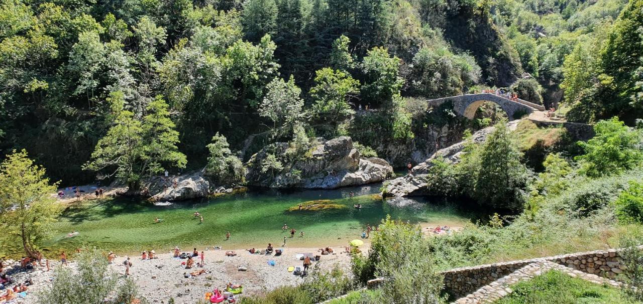 La Grange - Chez Gisi - Fuer Naturliebhaber, Abenteurer Und Geniesser Rocles  Exterior photo